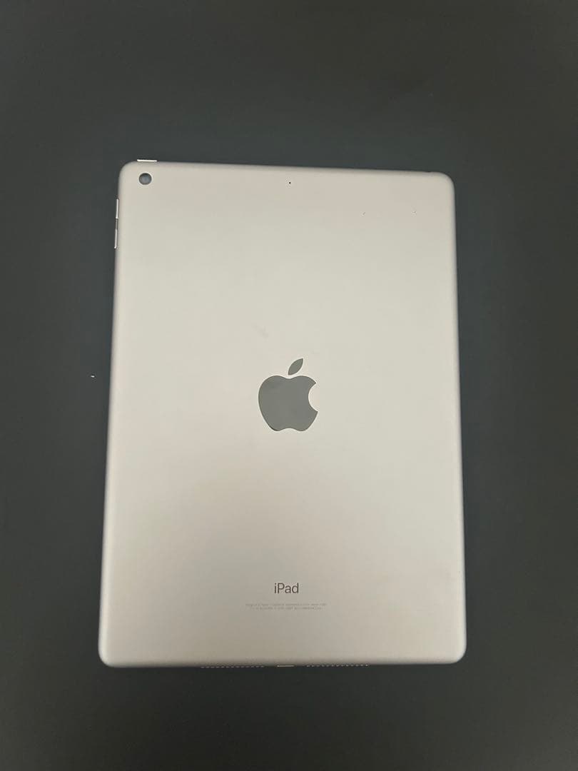 【美品】Apple iPad 第6世代　32GB