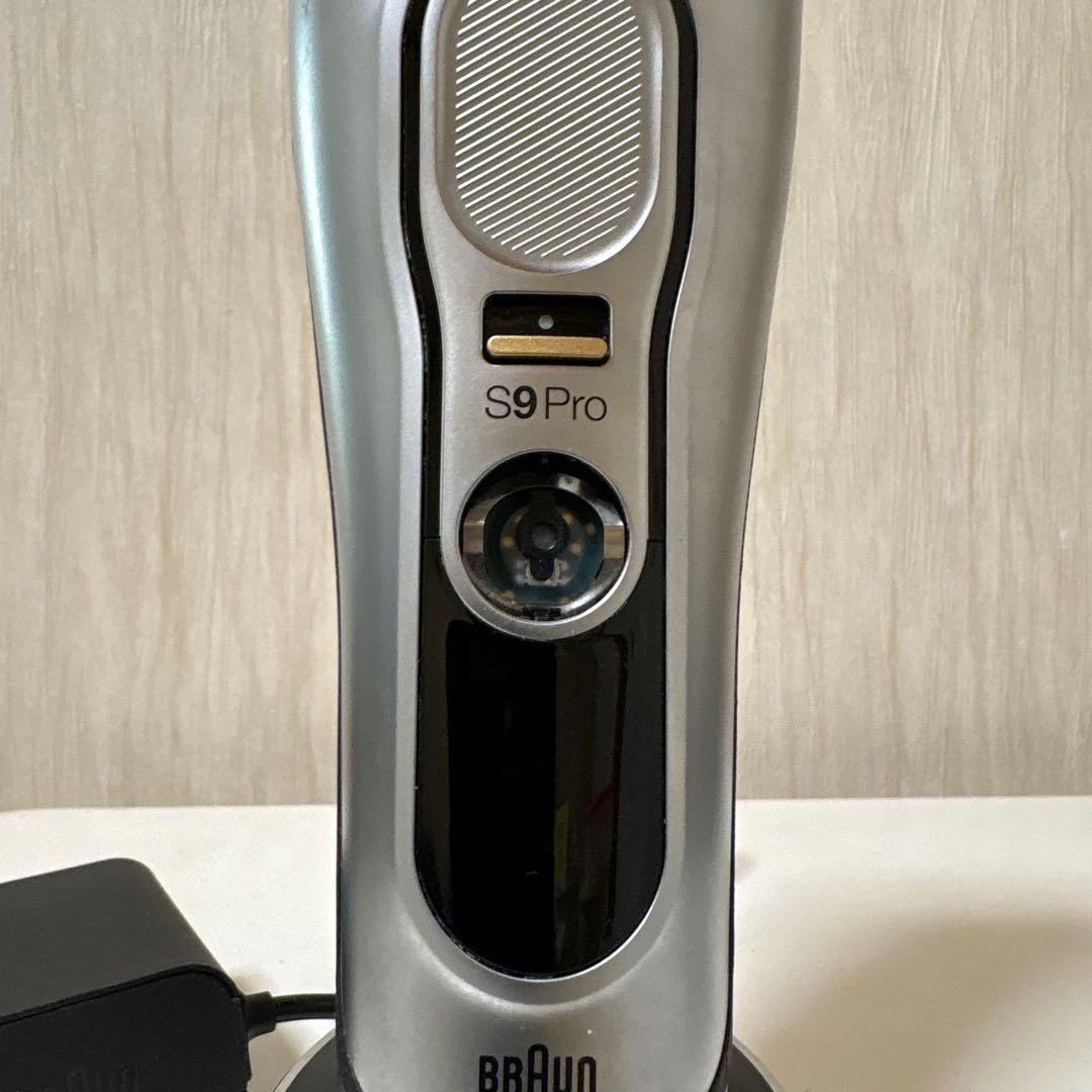 【ジャンク・美顔ヘッド未使用】ブラウン シリーズ9Pro （スイッチ破損あり）