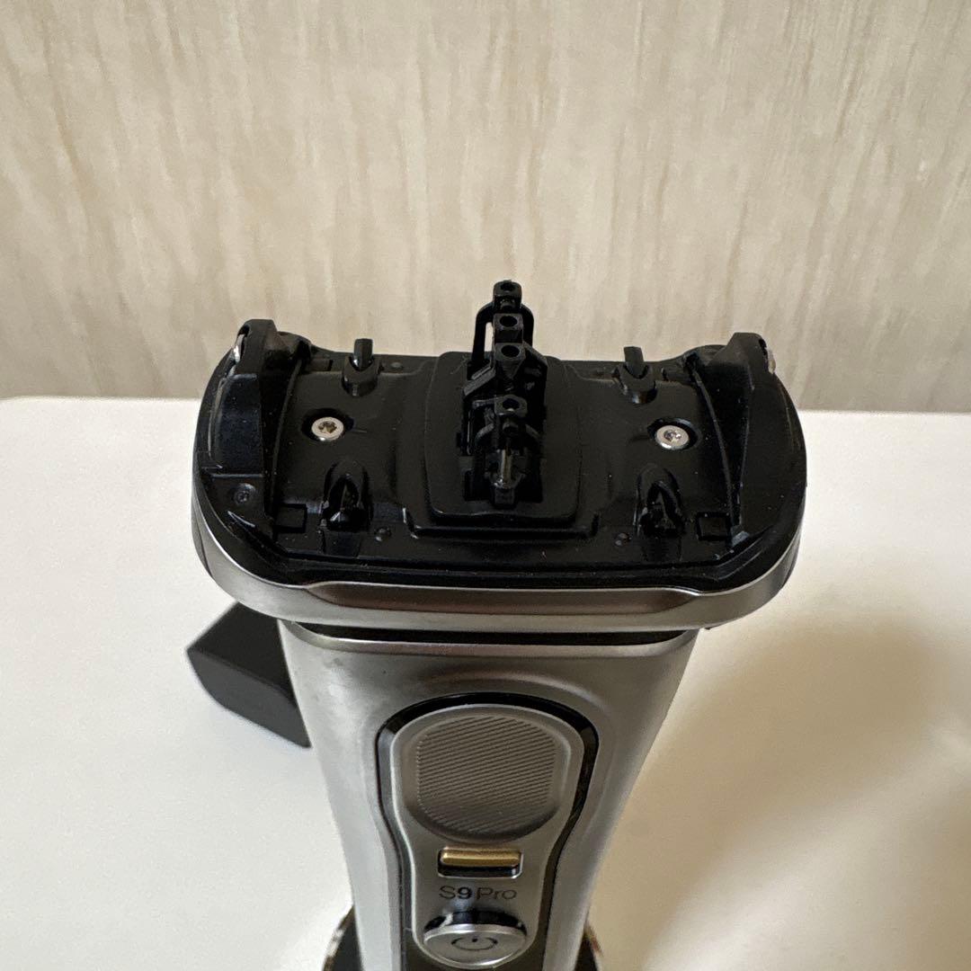 【ジャンク・美顔ヘッド未使用】ブラウン シリーズ9Pro （スイッチ破損あり）