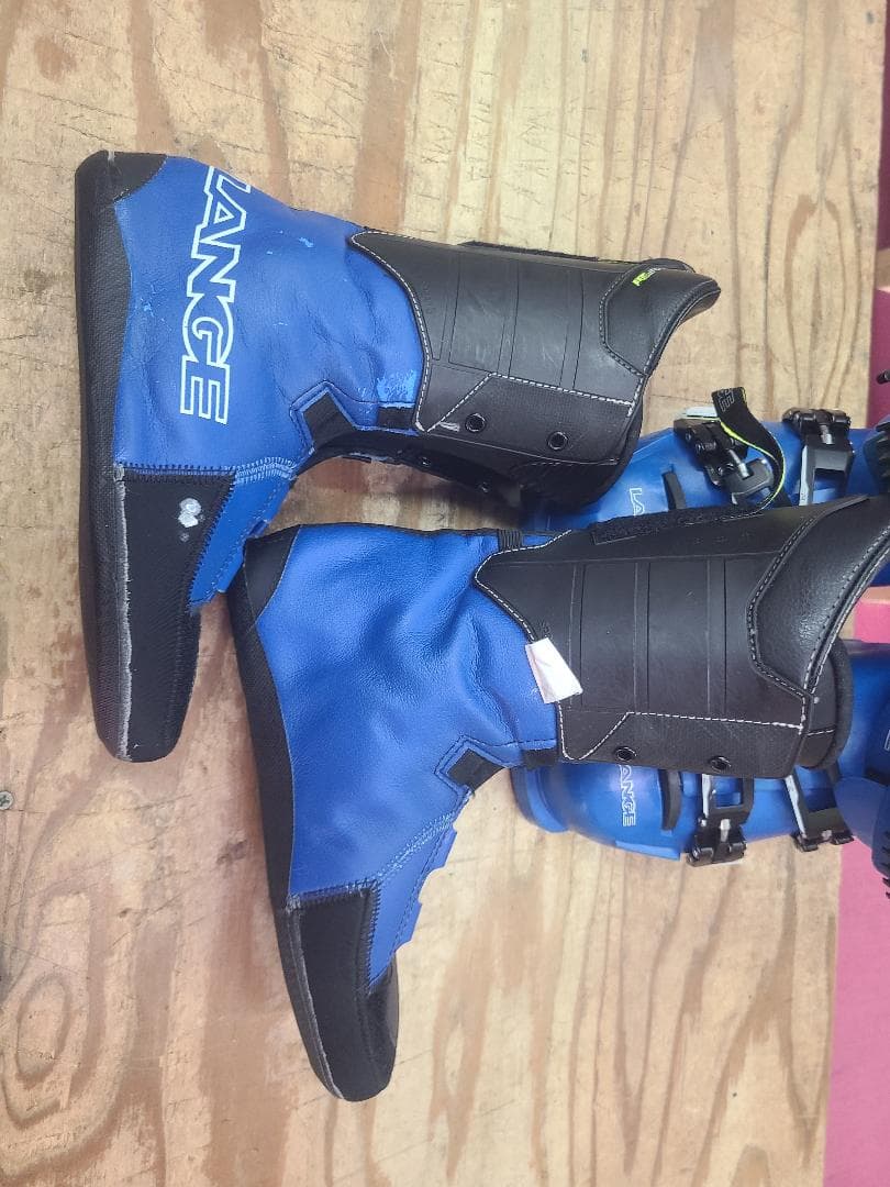 スキー 24-24.5 LANGE WORLD CUP ZB