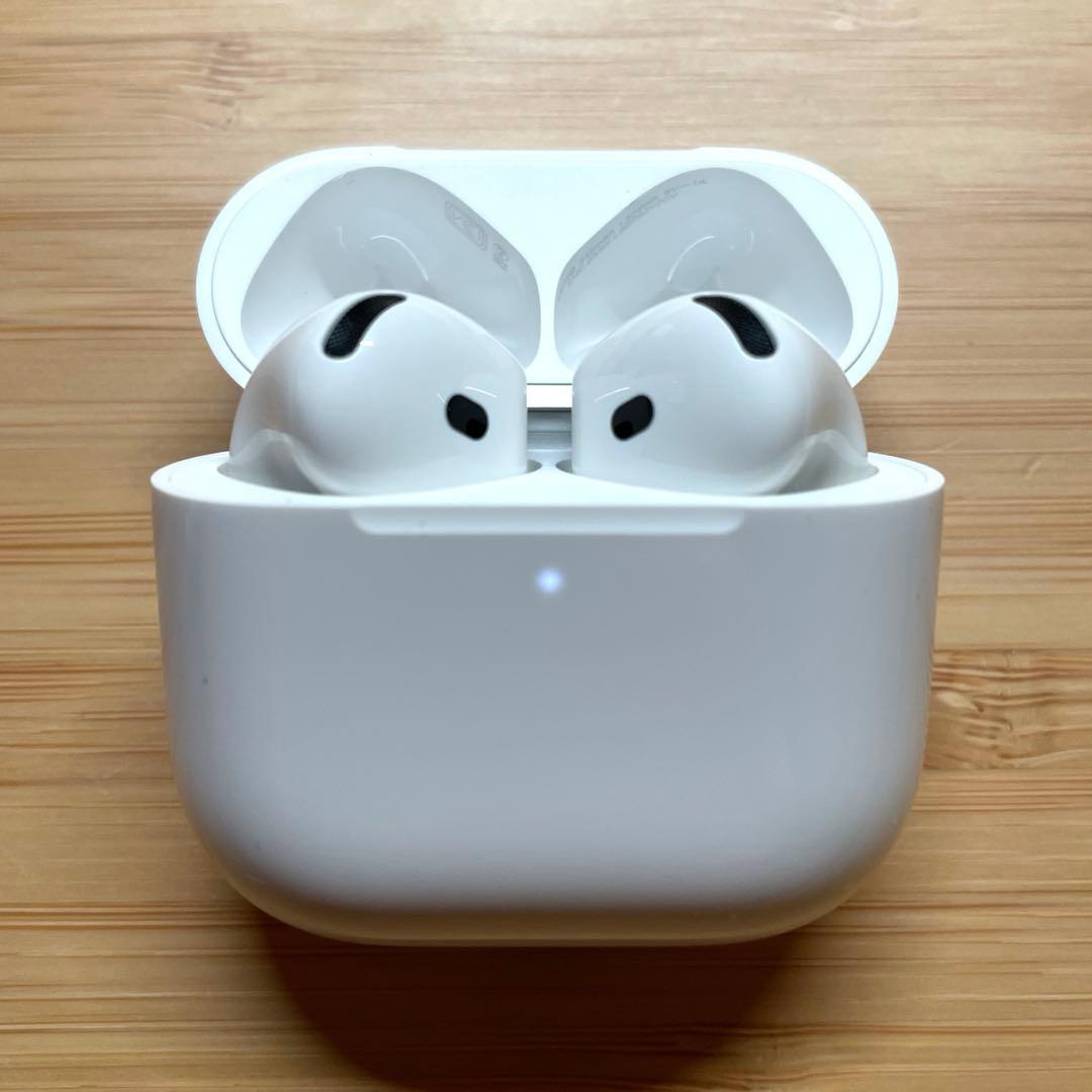 使用回数1回!国内正規店購入 Apple AirPod4 本体 ＋ クリアケース