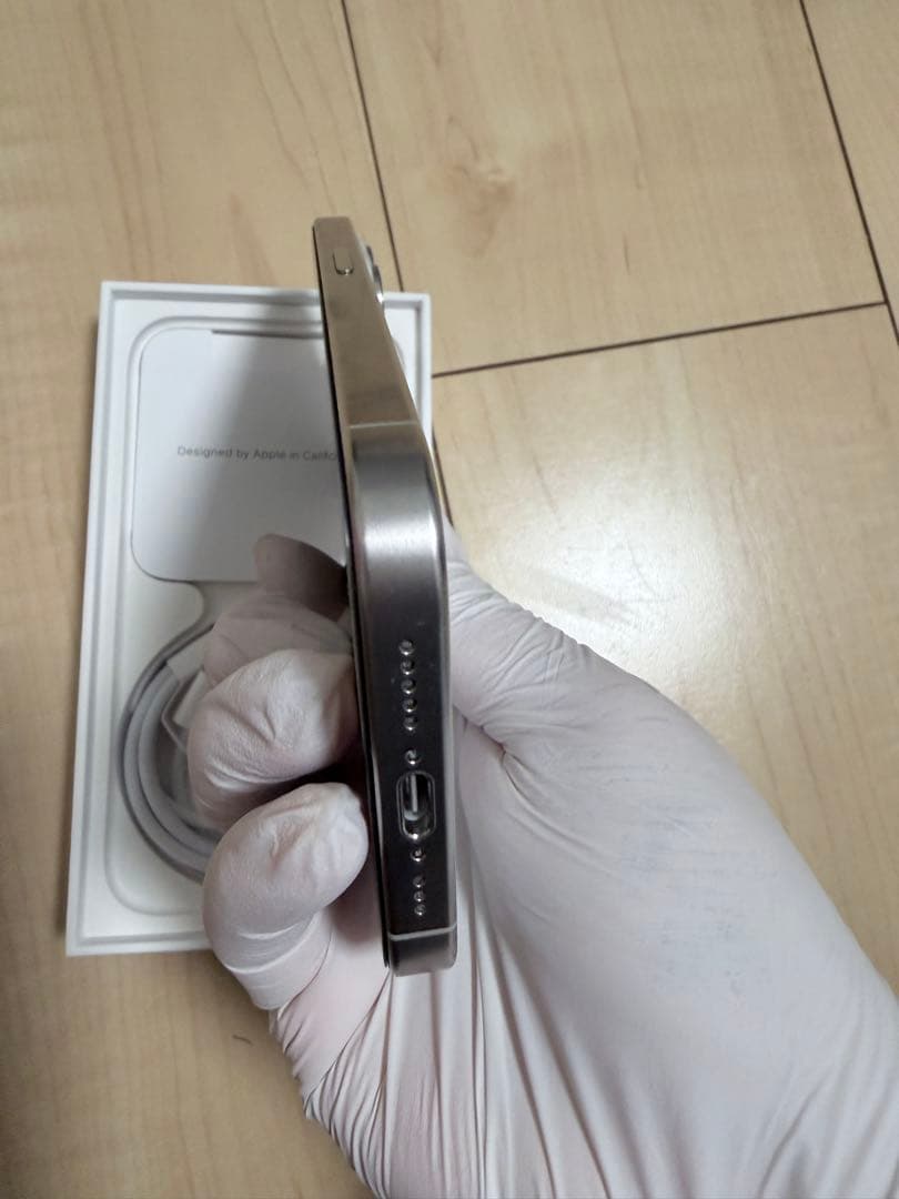 R⭐️〜iPhone 15 Pro 256GB 本体　付属品未使用〜