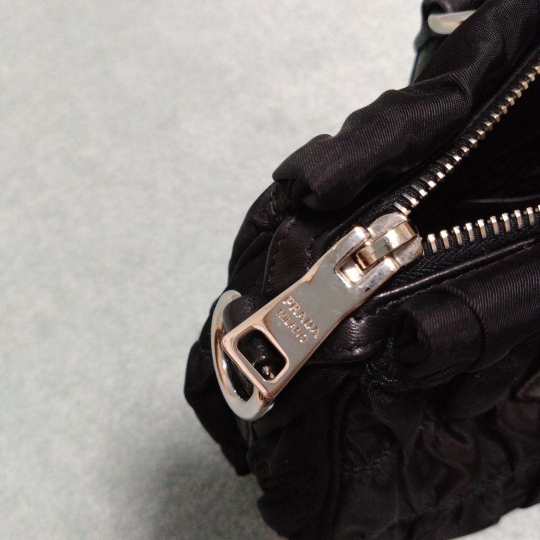 プラダ　バッグ