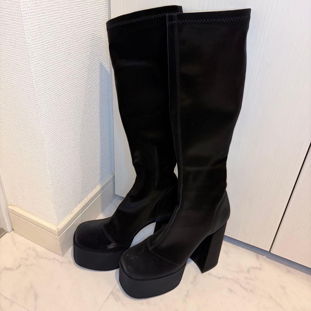 ウルトラストレッチロングブーツ　Mサイズ