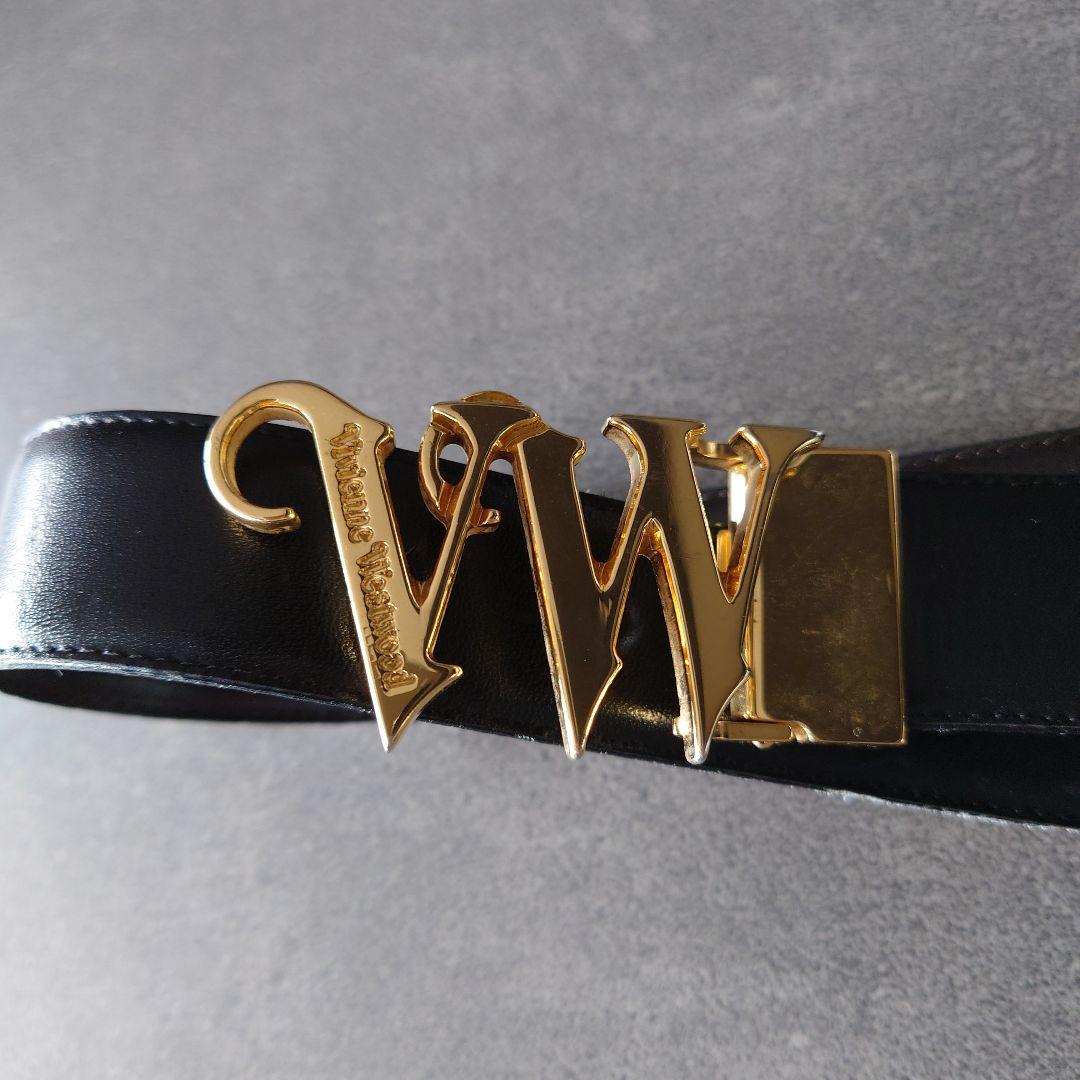 Vivienne Westwood　ロゴベルト