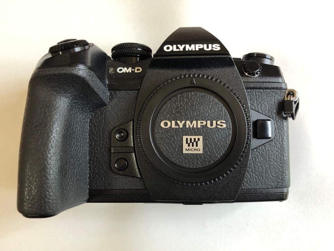 【完動美品】OLYMPUS OM-D E-M1 Mark II ボディ
