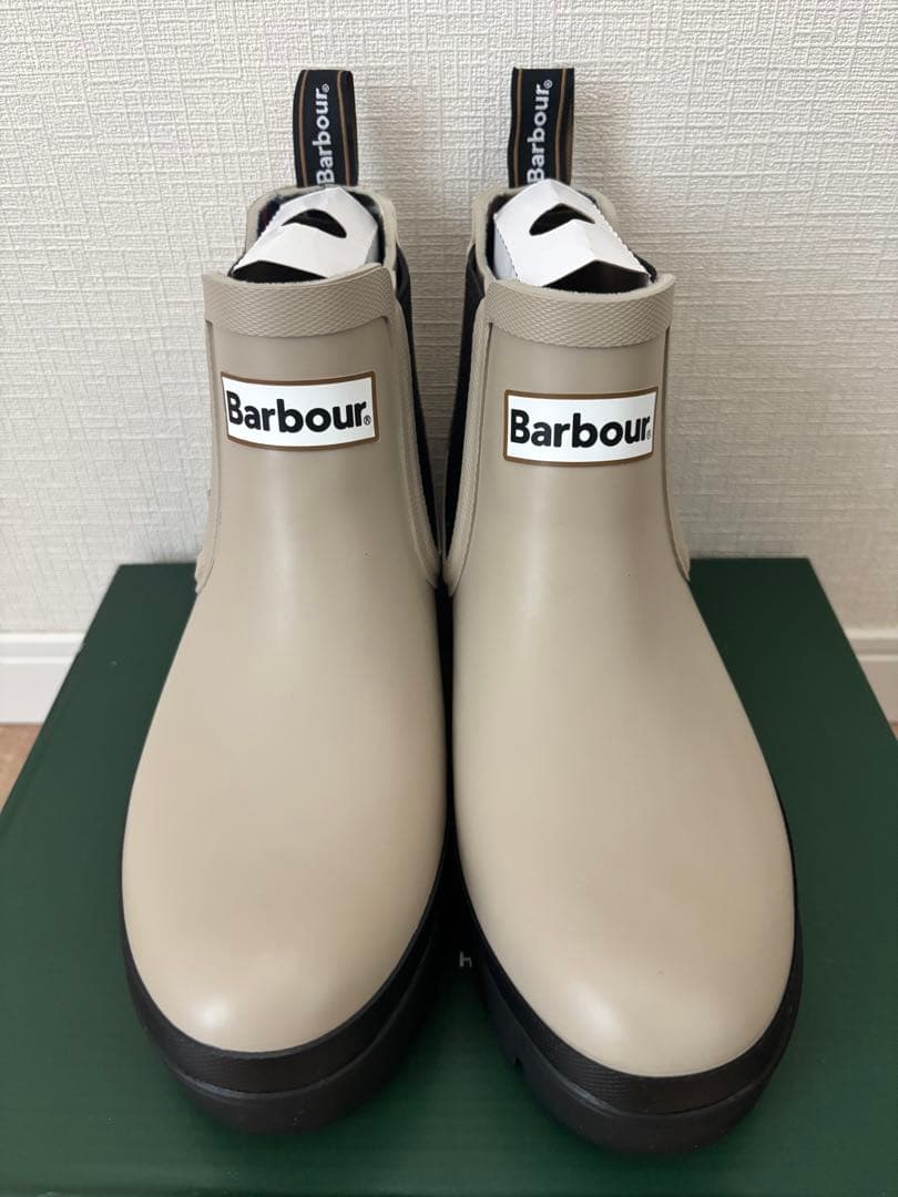 Barbour ベージュ ショートブーツ 厚底