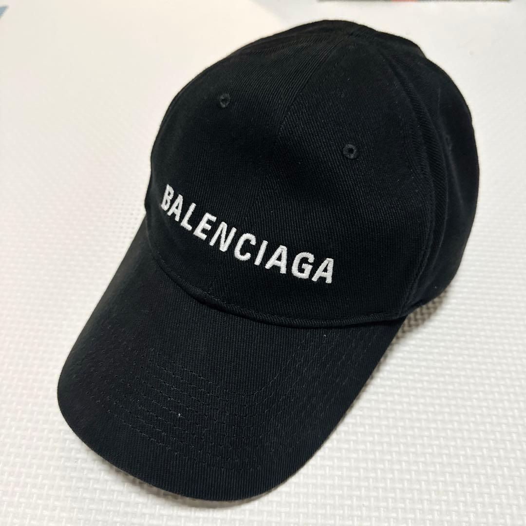 BALENCIAGA 黒キャップ L