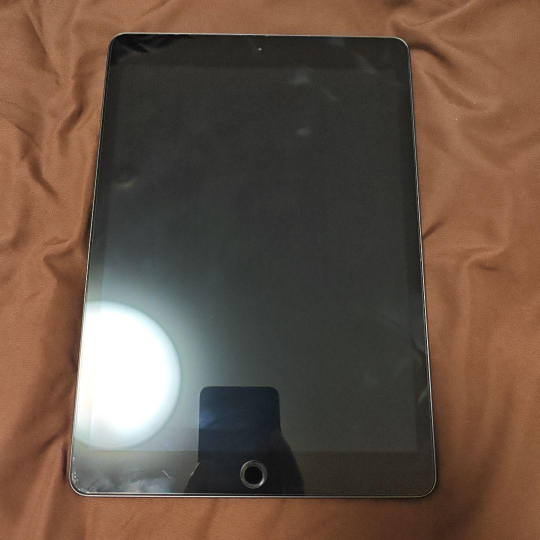Apple iPad 第8世代32gbとケース