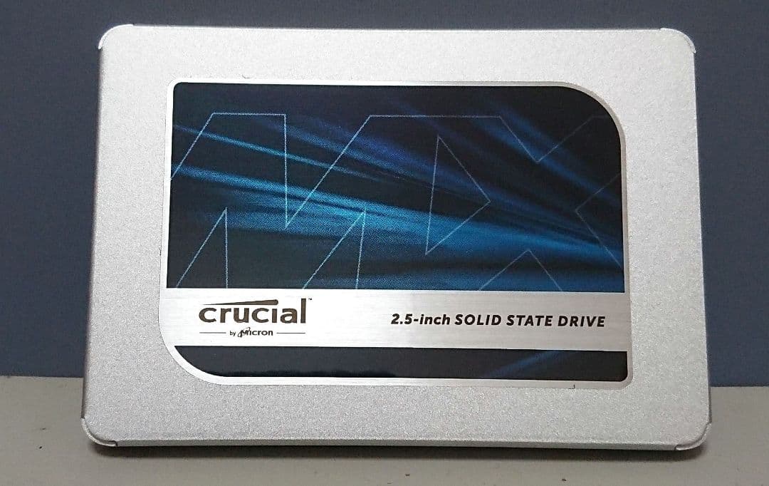 ■680時間 crucial MX500 1TB 1000GB 2.5 SSD