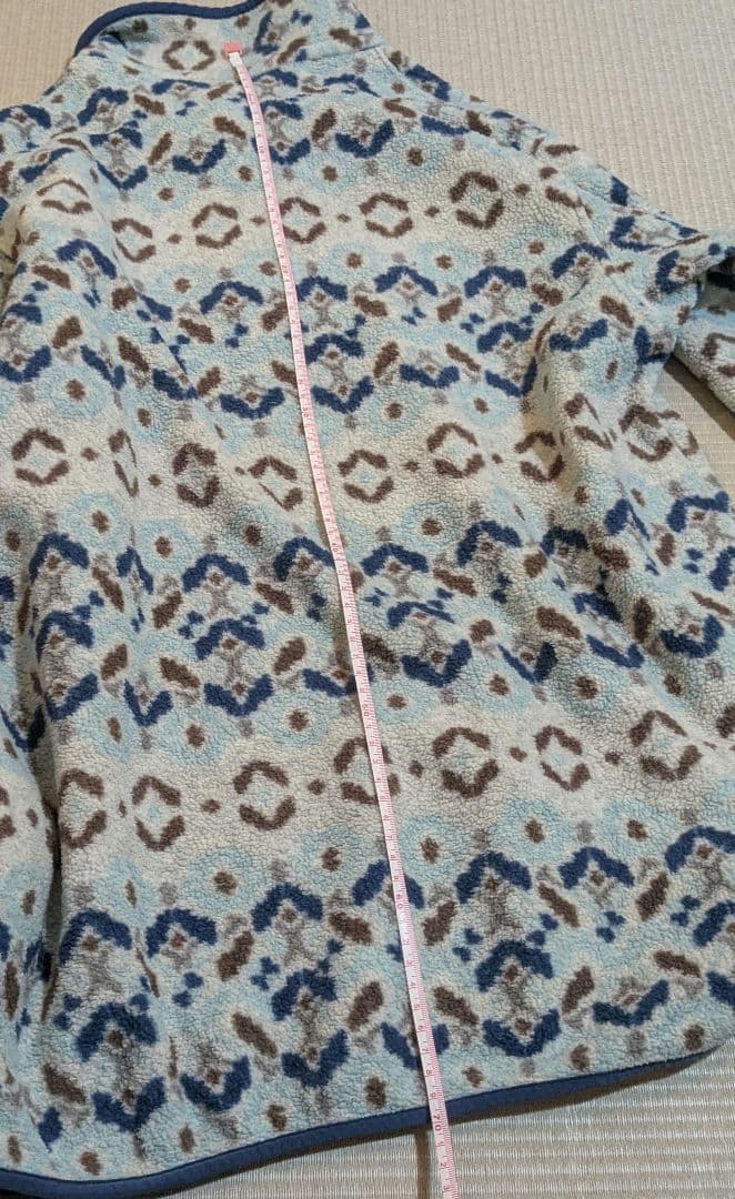 ぴ*ざ様 【L】patagonia フリース スナップT 柄　スノー