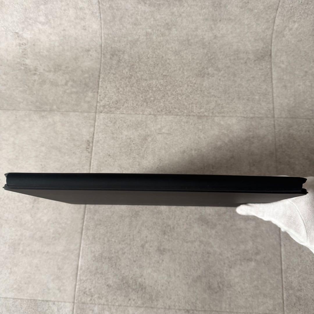 アップル　iPad Magic Keyboard MXQU2J/A 　キーボード