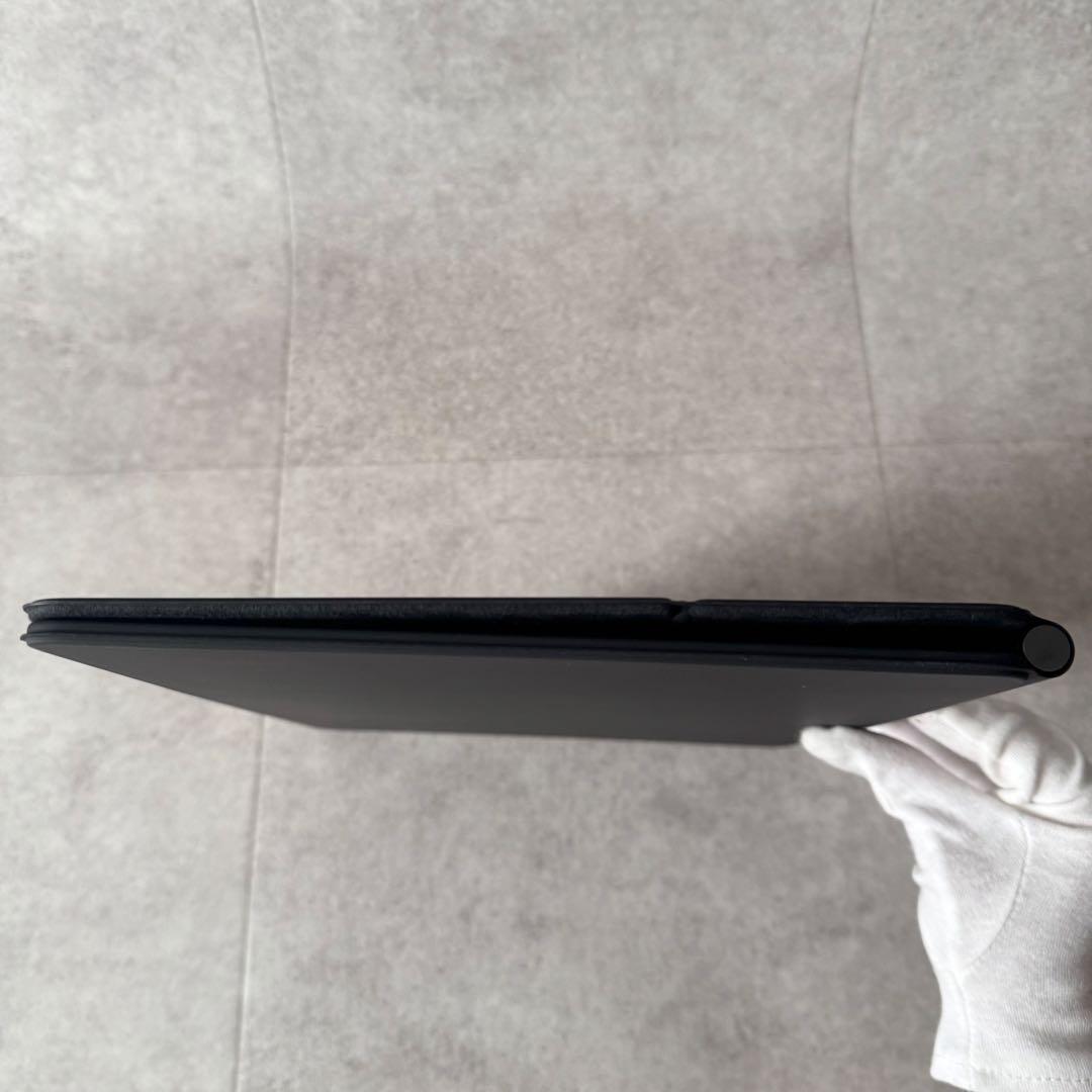 アップル　iPad Magic Keyboard MXQU2J/A 　キーボード