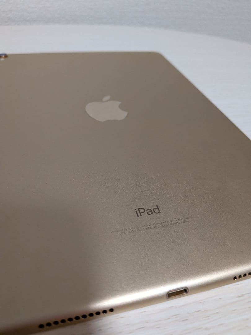 APPLE iPad Pro 10.5インチ　2017年モデル　64GB