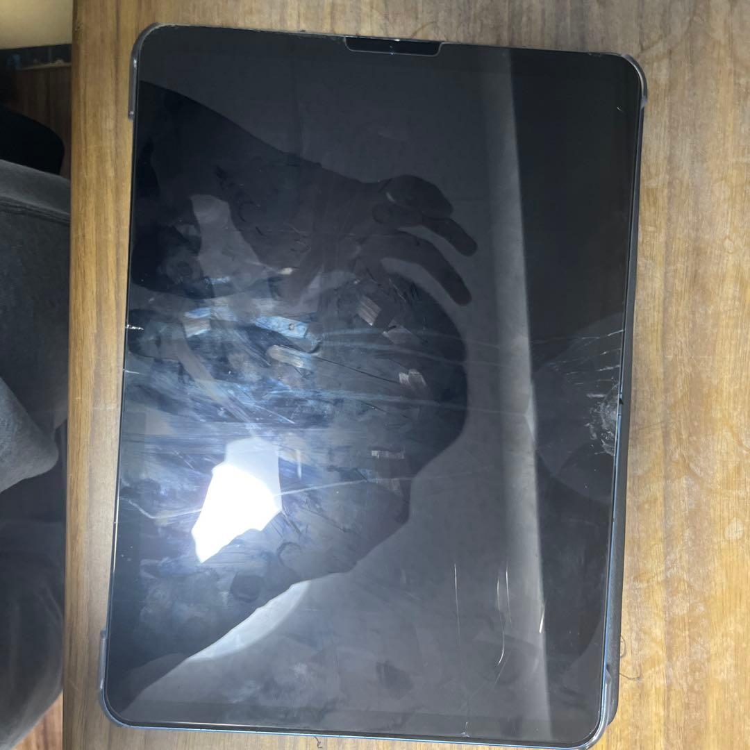 iPad Air 第5世代 ジャンク品 256GB wifiモデル