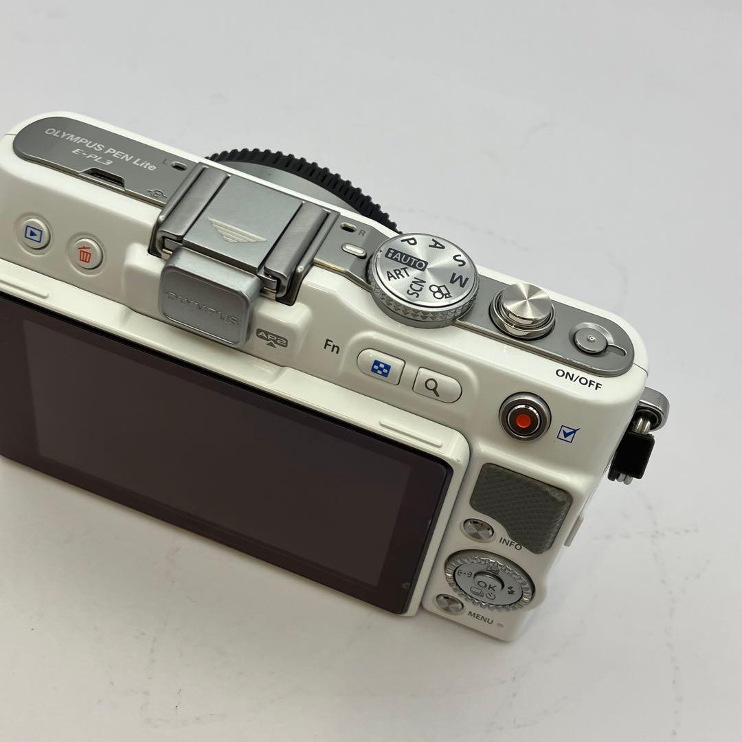 【ショット回数1778回】オリンパス PEN E-PL3 ダブルズームキット