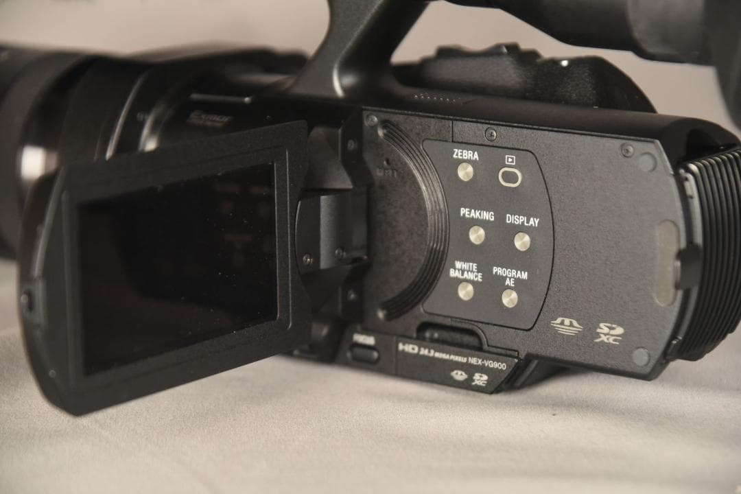 SONY NEX-VG900 フルサイズ・ XLR・レンズ・純正バッテリー付