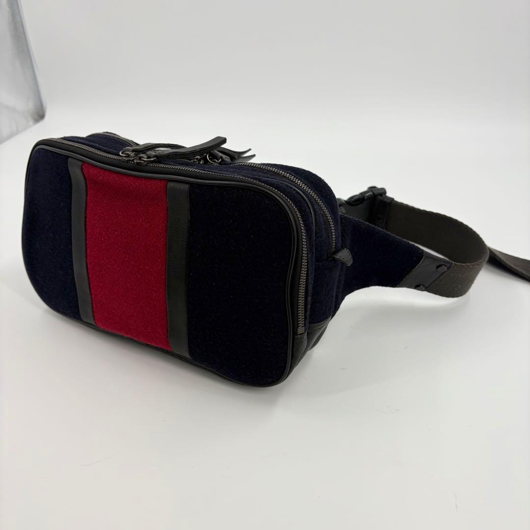 バーバリーブラックレーベル ウール ボディバッグ ウエストポーチ 794