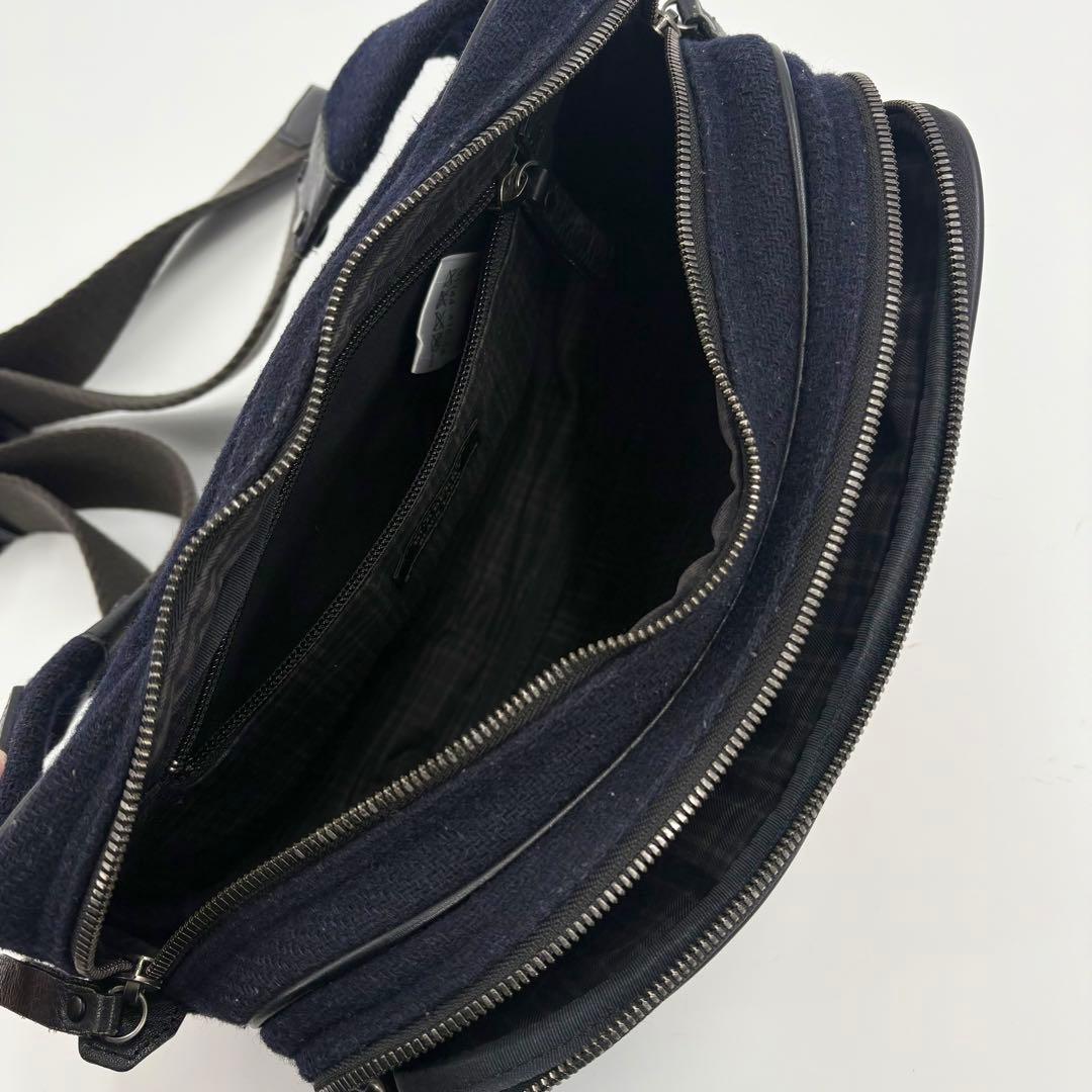 バーバリーブラックレーベル ウール ボディバッグ ウエストポーチ 794