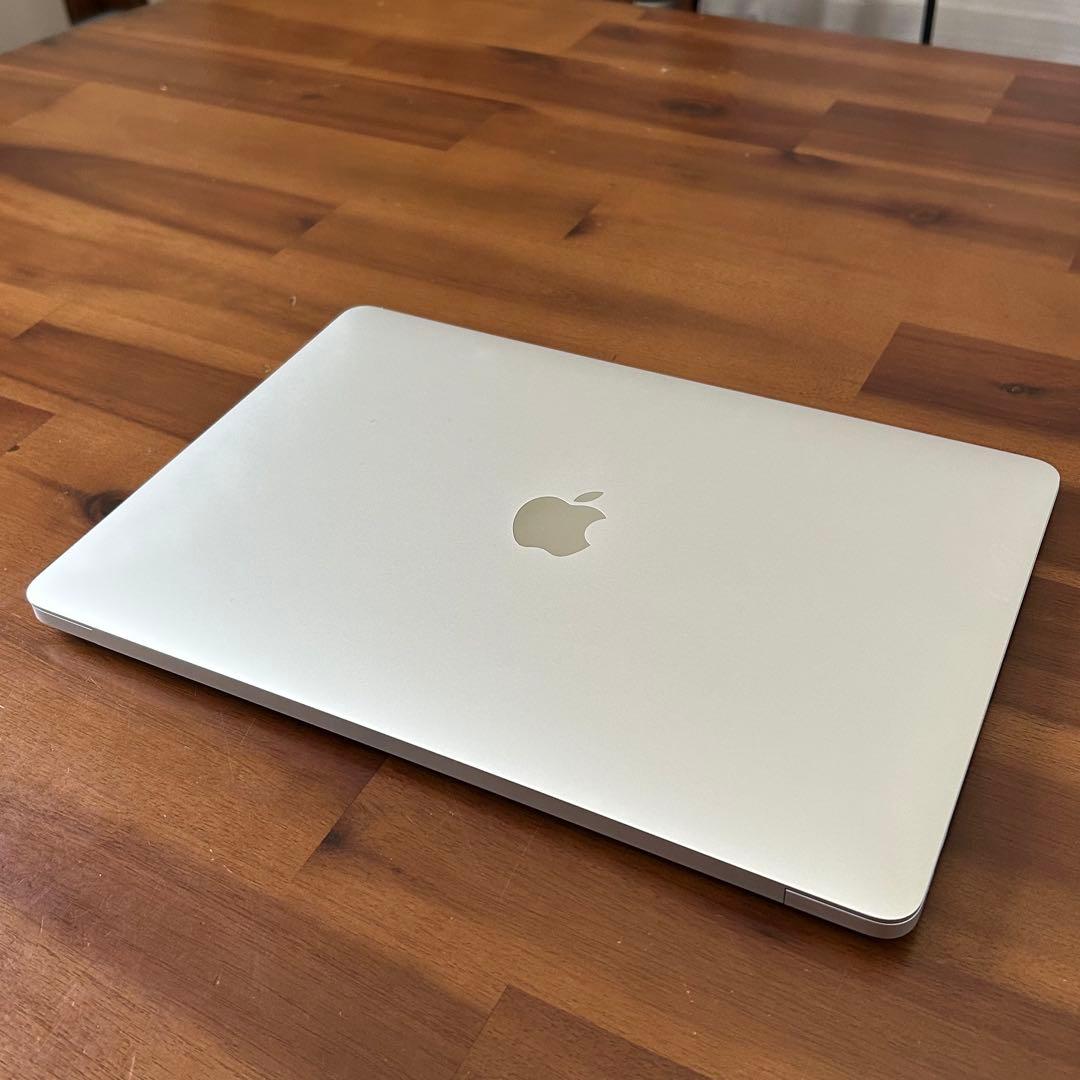最終値下げ！美品！MacBook Air13インチ M1チップ8GB/512GB