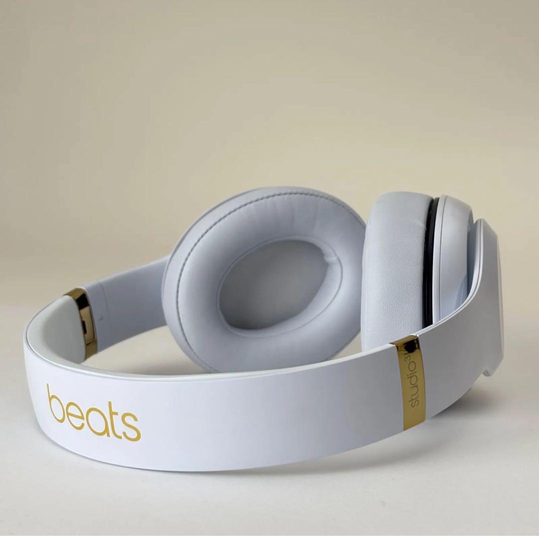 Beats Studio 3ワイヤレスヘッドフォン ホワイト