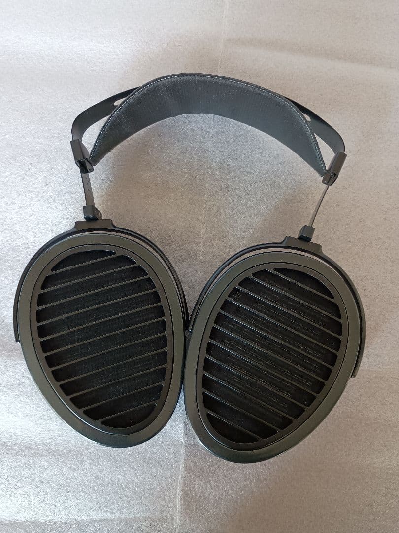 HIFIMAN Arya平面磁気駆動型ヘッドホン