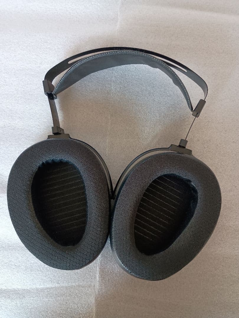 HIFIMAN Arya平面磁気駆動型ヘッドホン