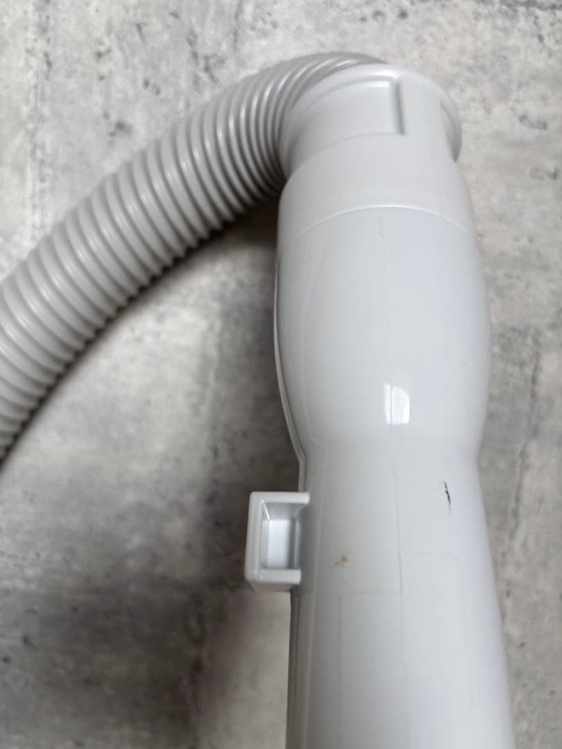 HITACHI 紙パック式　クリーナー　掃除機