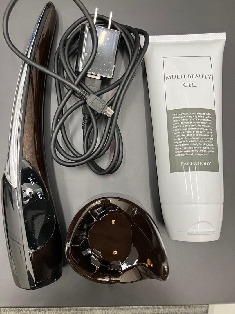 美品　パイラナイト　PYR NIGHT 美顔器・美容器