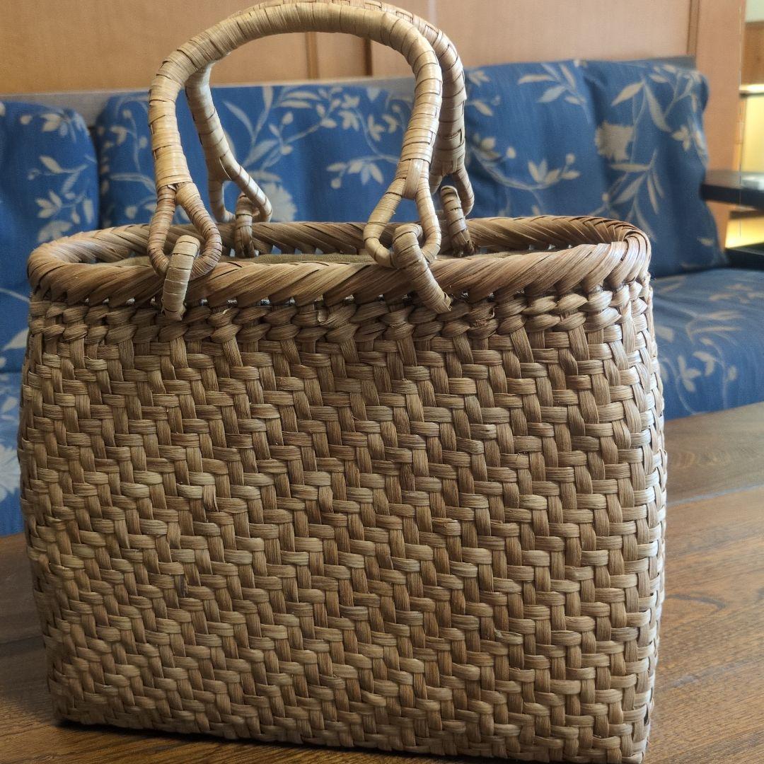 山葡萄かごバック