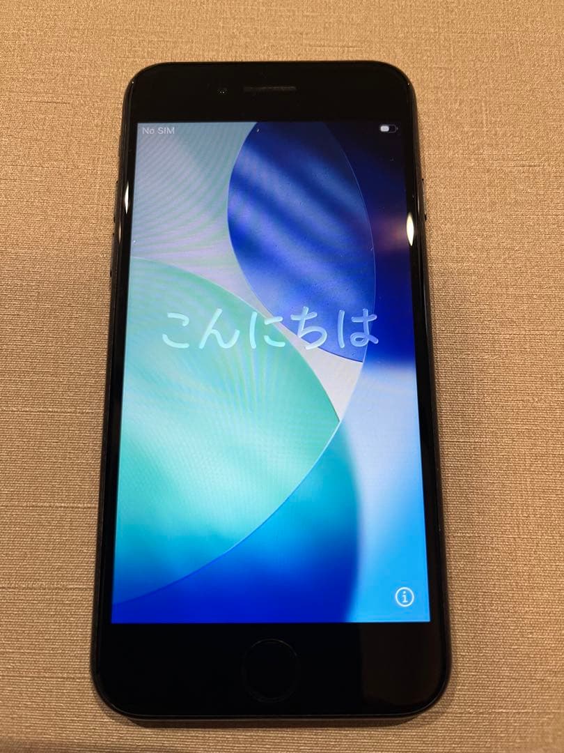 Apple iPhone SE2 128GB SIMフリー　バッテリー82%