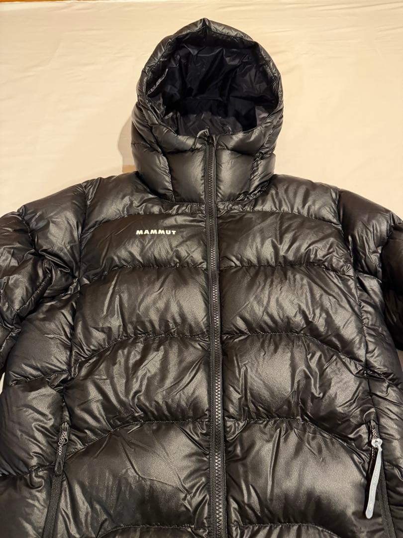 MAMMUT グラビティ インサレーション フーデッド ジャケット