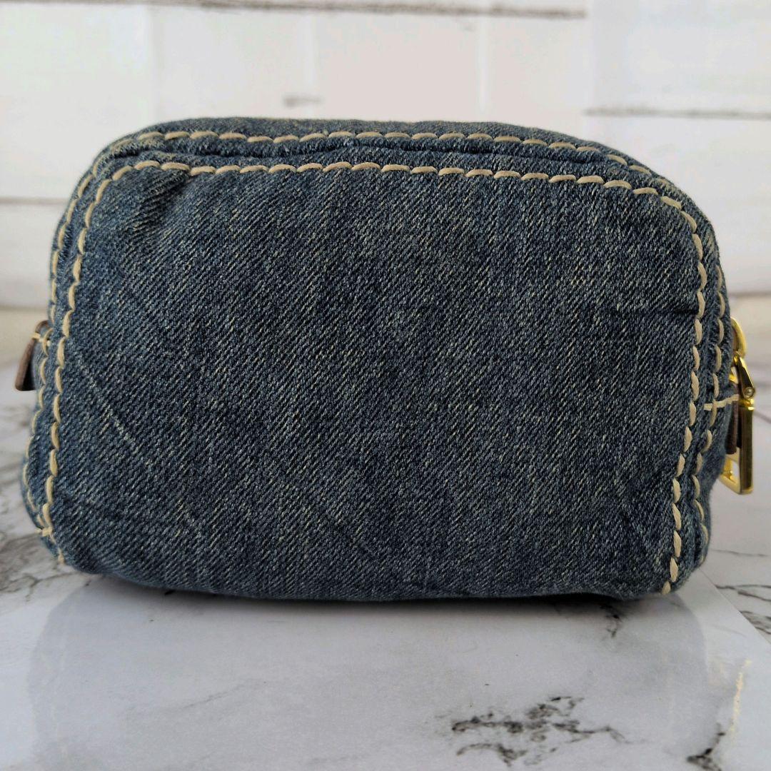 【美品】プラダ☆三角ロゴ　デニム　ゴールド　ミニポーチ　かわいい
