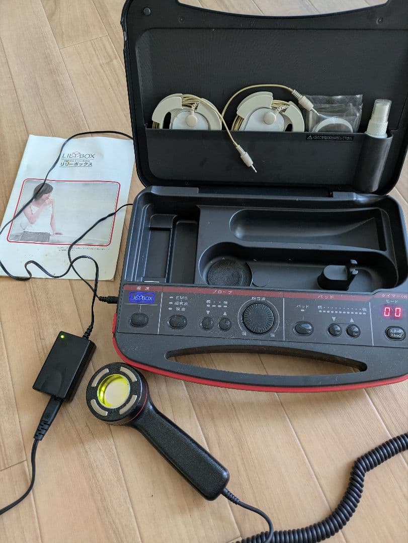 EMSボデー、美顔器