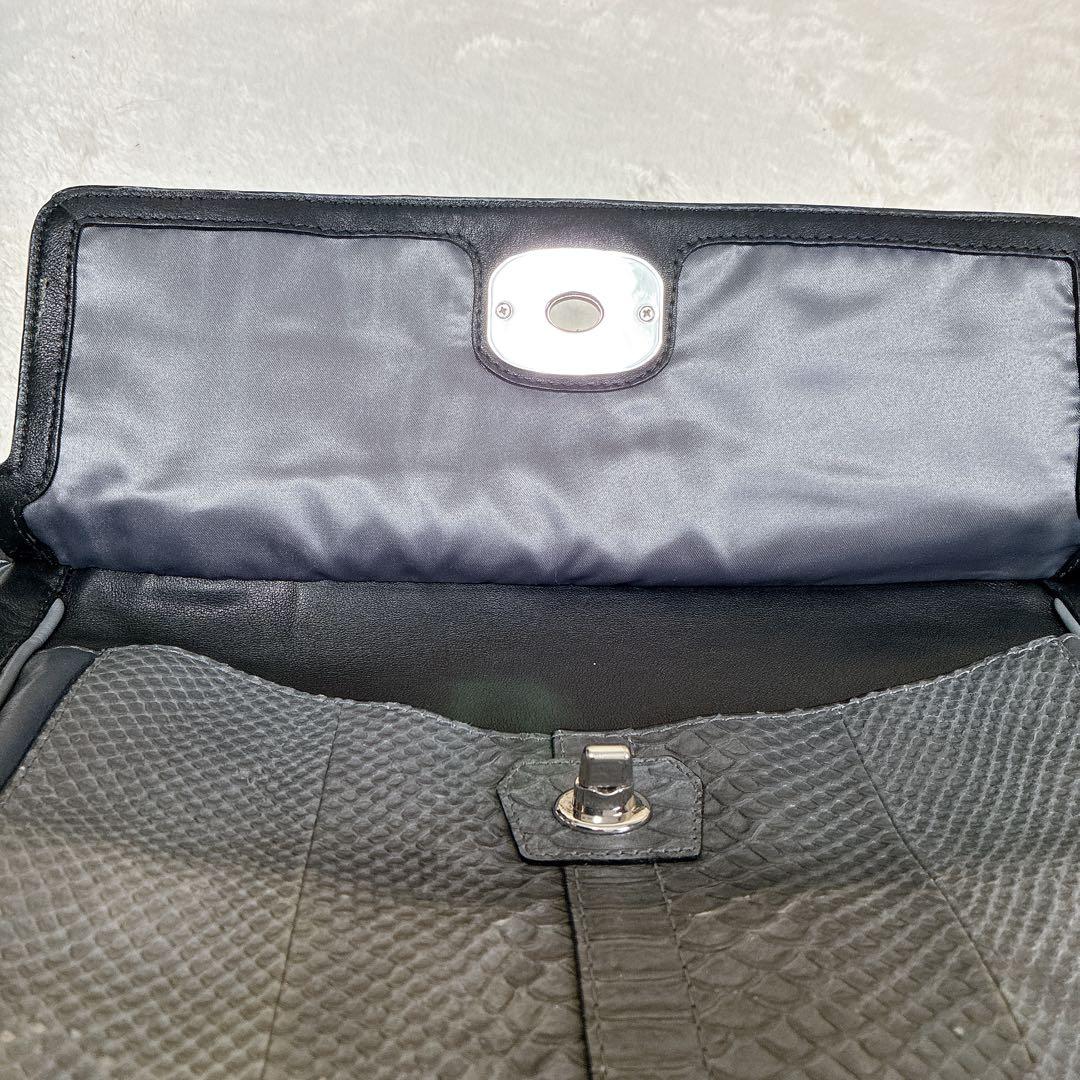 良品　COACH コーチ　トートバッグ　パイソン　チャーム　ターンロック