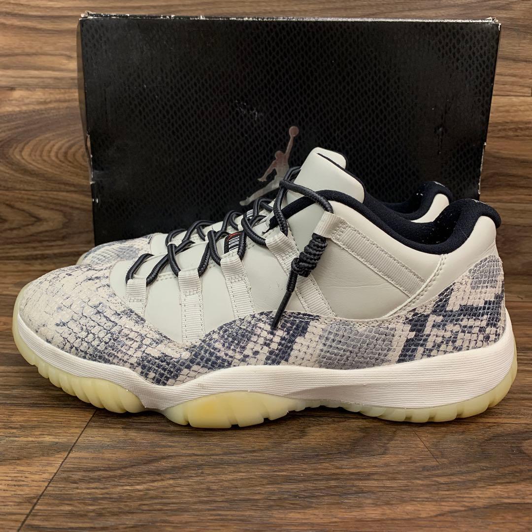 中古 Nike Air Jordan 11 Low Snakeskin