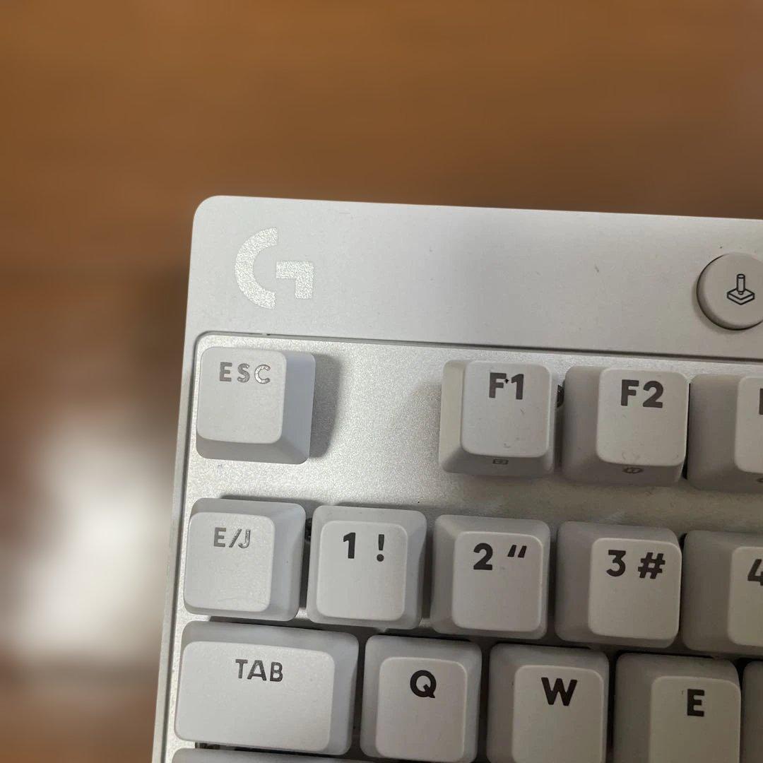 Logitech PRO X TKL RAPID ホワイトキーボード