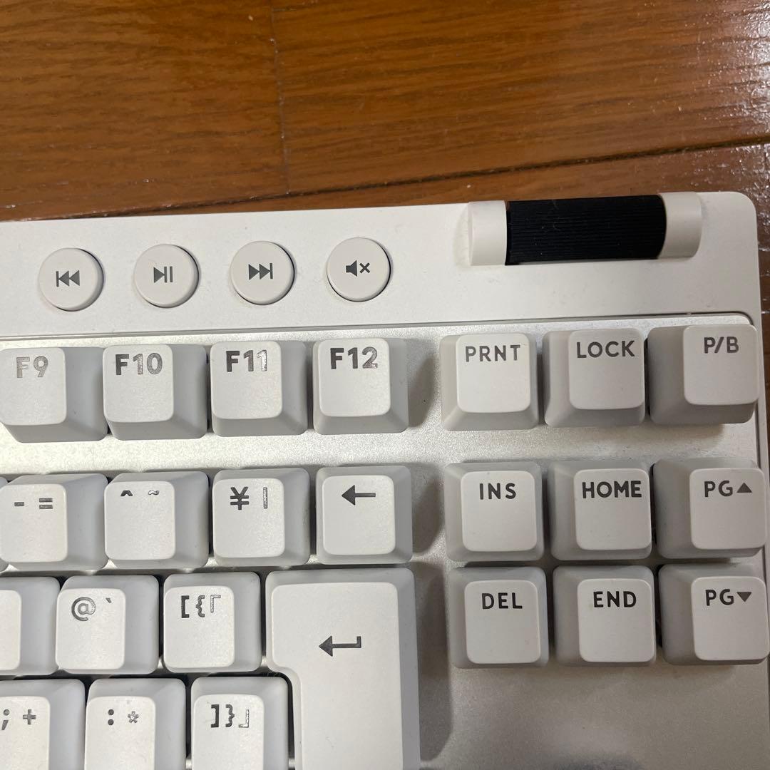 Logitech PRO X TKL RAPID ホワイトキーボード