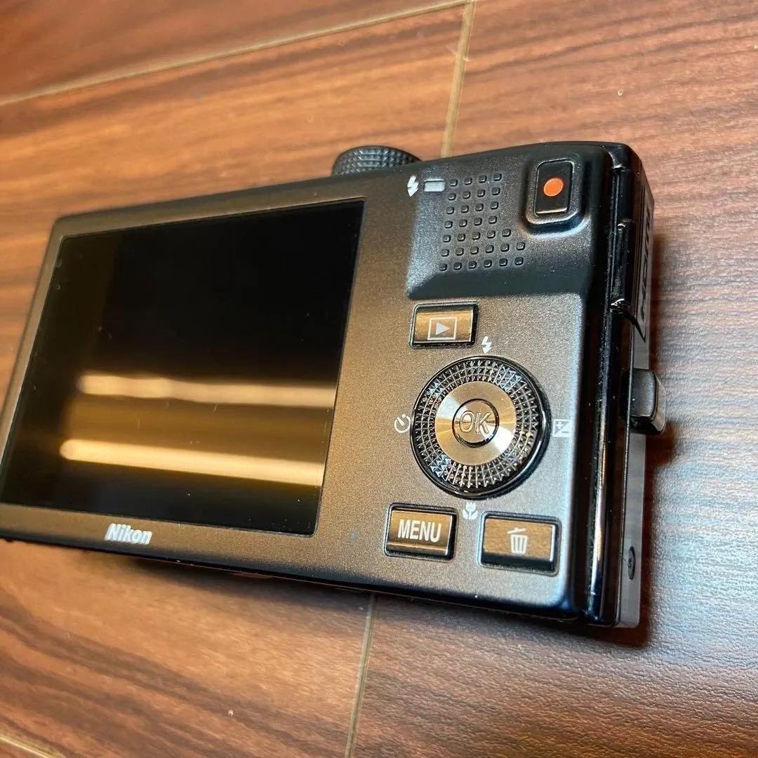 ニコン COOLPIX 8100 デジタルカメラ 3764