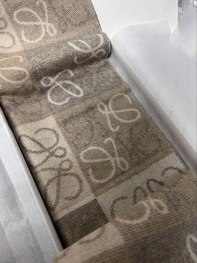 LOEWE スカーフ ベージュ×ブラウン