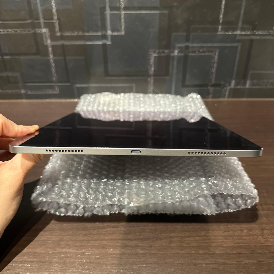 【美品】iPad Air 13インチ (M2) Wi-Fiモデル 128GB