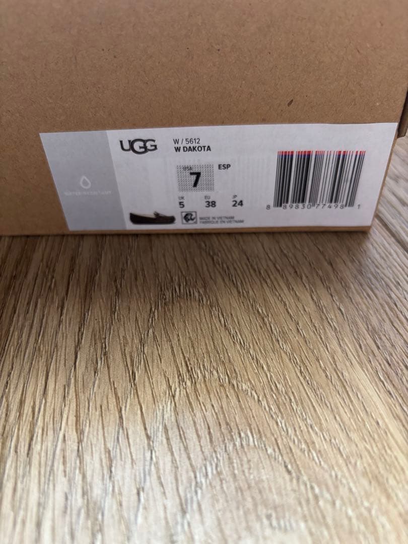 完売色　UGG ダコダ　エスプレッソ 24cm 7 アグ