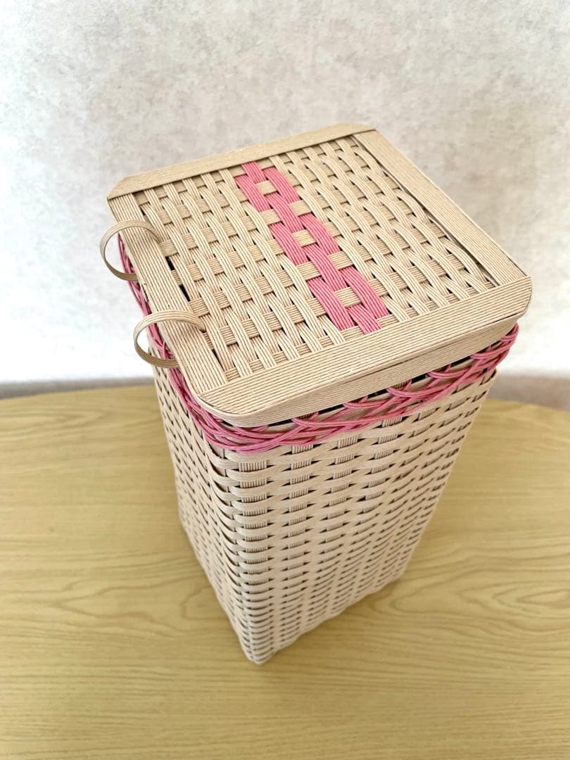 にょみ様用クラフトバンドで作ったバスケットかご
