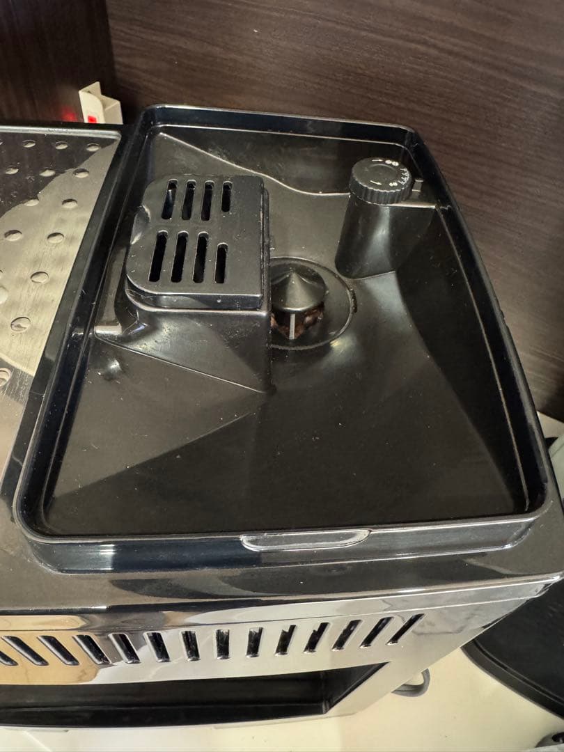 デロンギ　MAGNIFICA S エスプレッソマシン