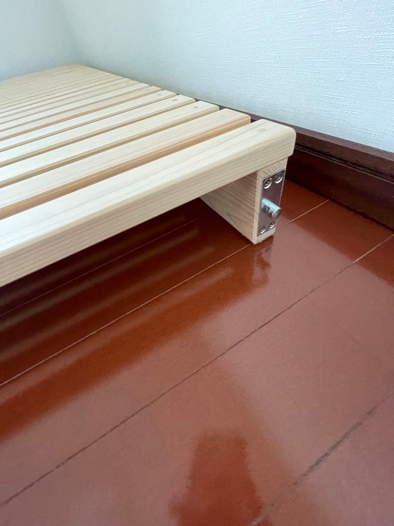 国産ヒノキ無垢材のスノコベッド