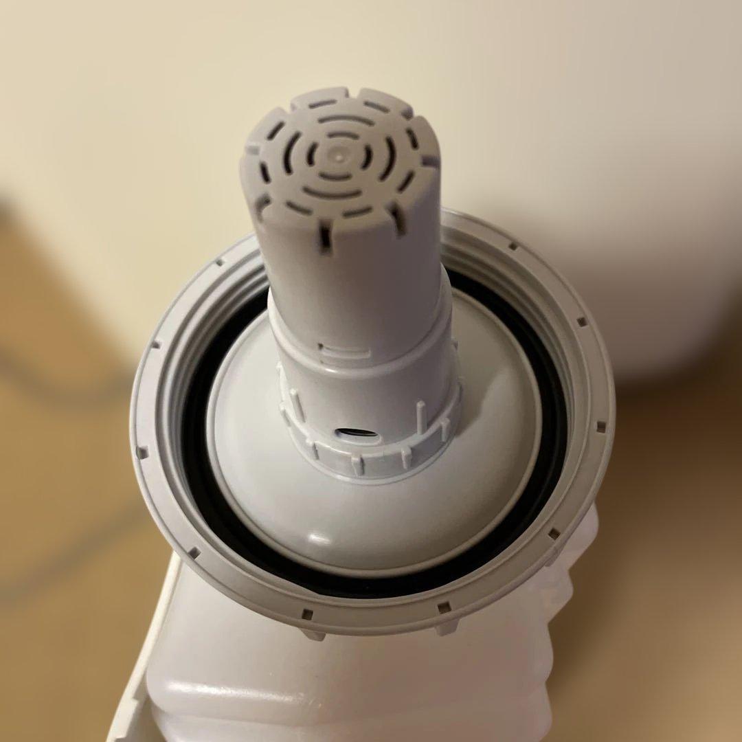 値下げ　2022年度製　シャープ　加湿空気清浄機　KC-F70-W