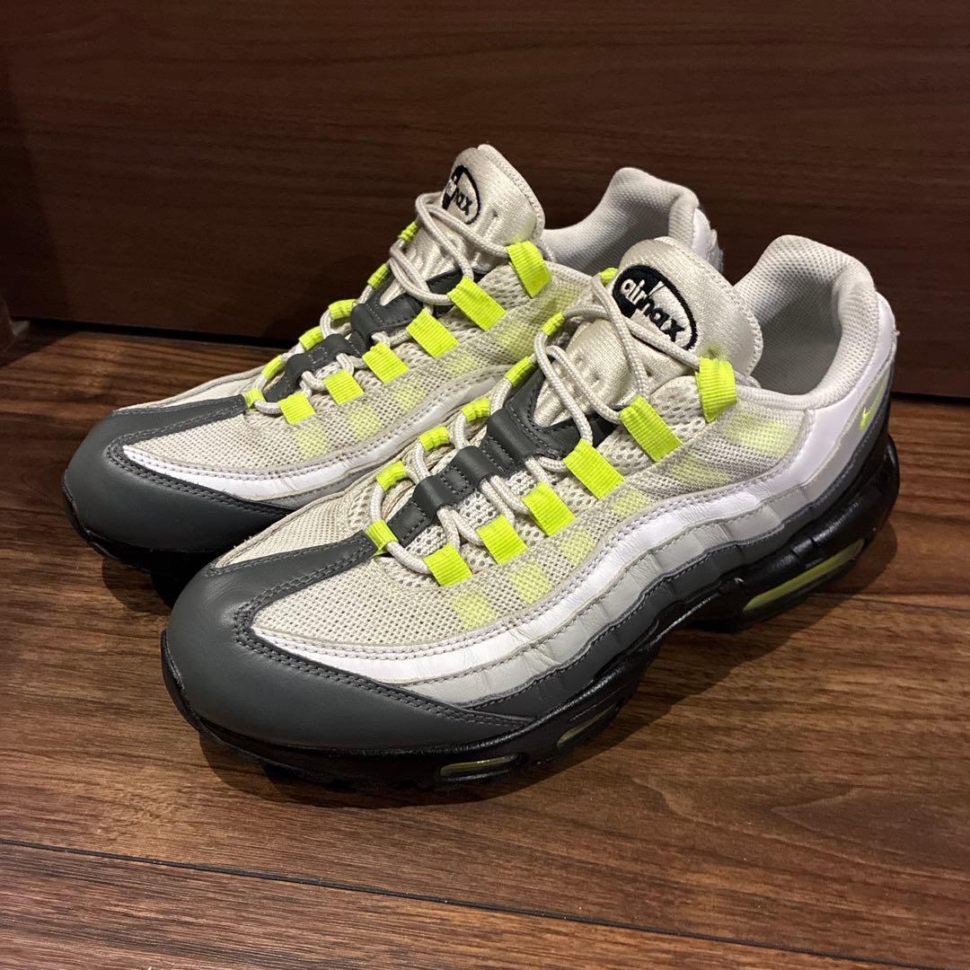 ナイキ バイ ユー エア マックス 95 アンロックド