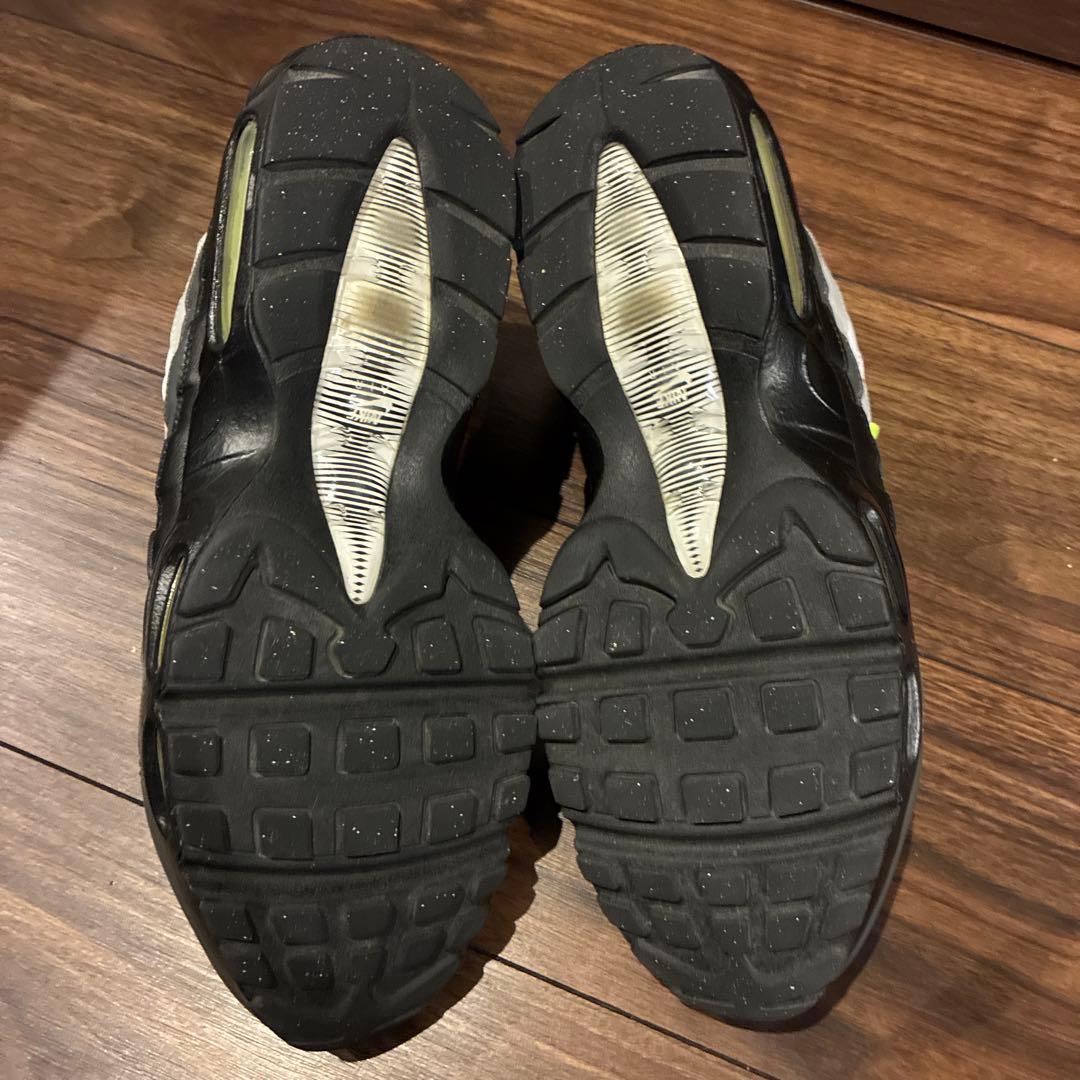 ナイキ バイ ユー エア マックス 95 アンロックド