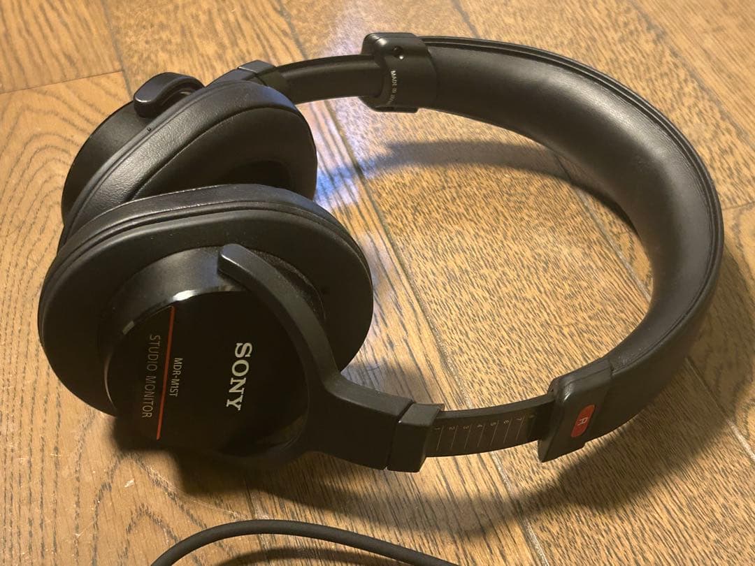 SONY MDR-M1ST スタジオモニター用有線ヘッドホン
