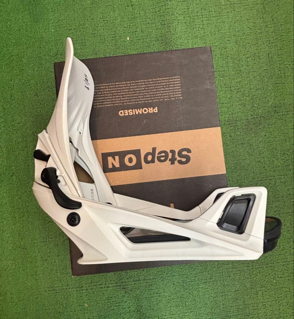 FLUX DS STEPON スノーボードビンディング ホワイトS